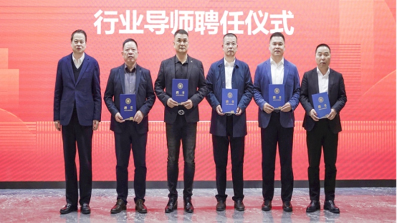 温州市紧固件行业协会1_副本.jpg 温州市紧固件行业协会1_副本.jpg