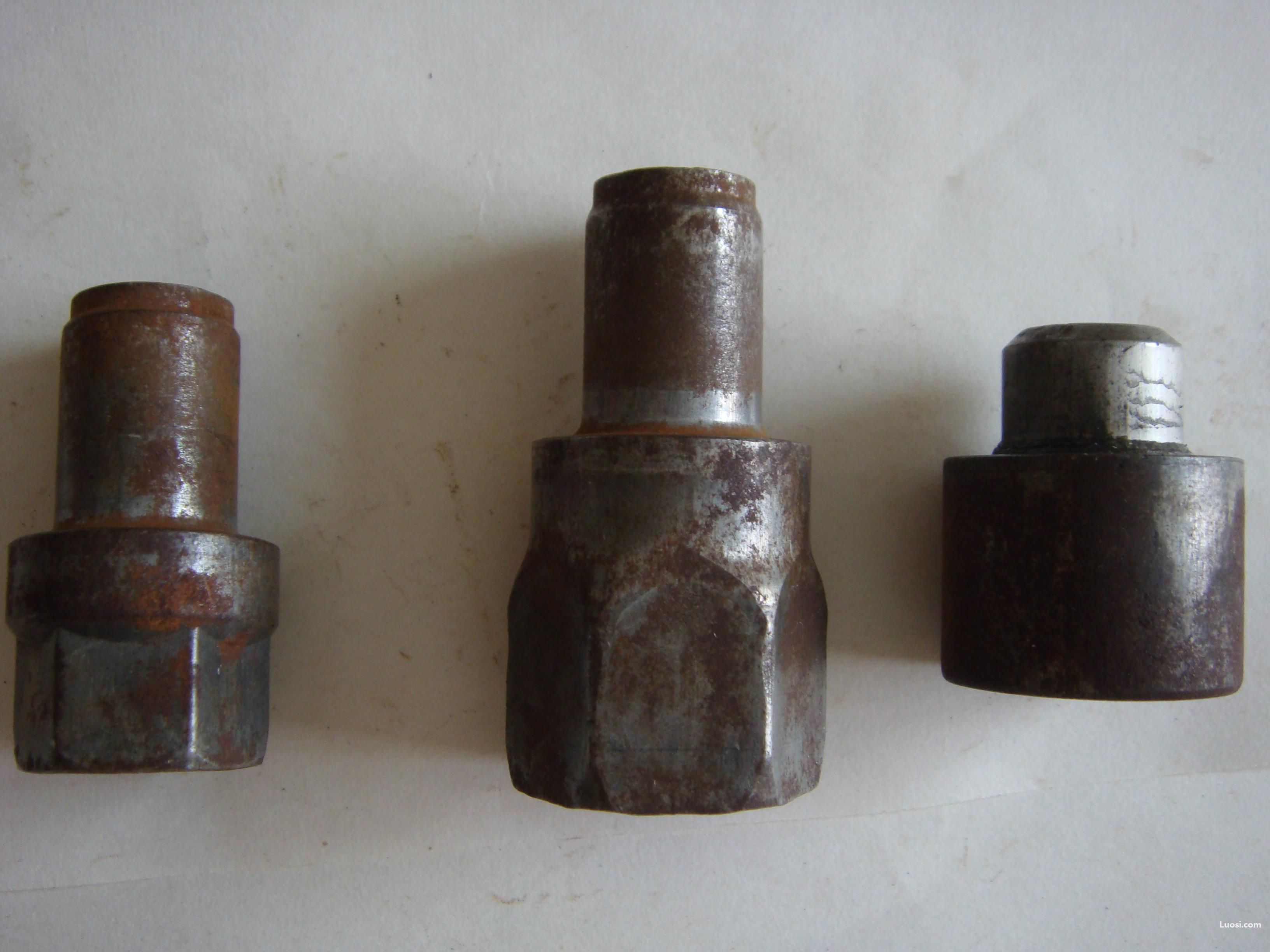 四模四冲8mm多工位螺栓冷镦机