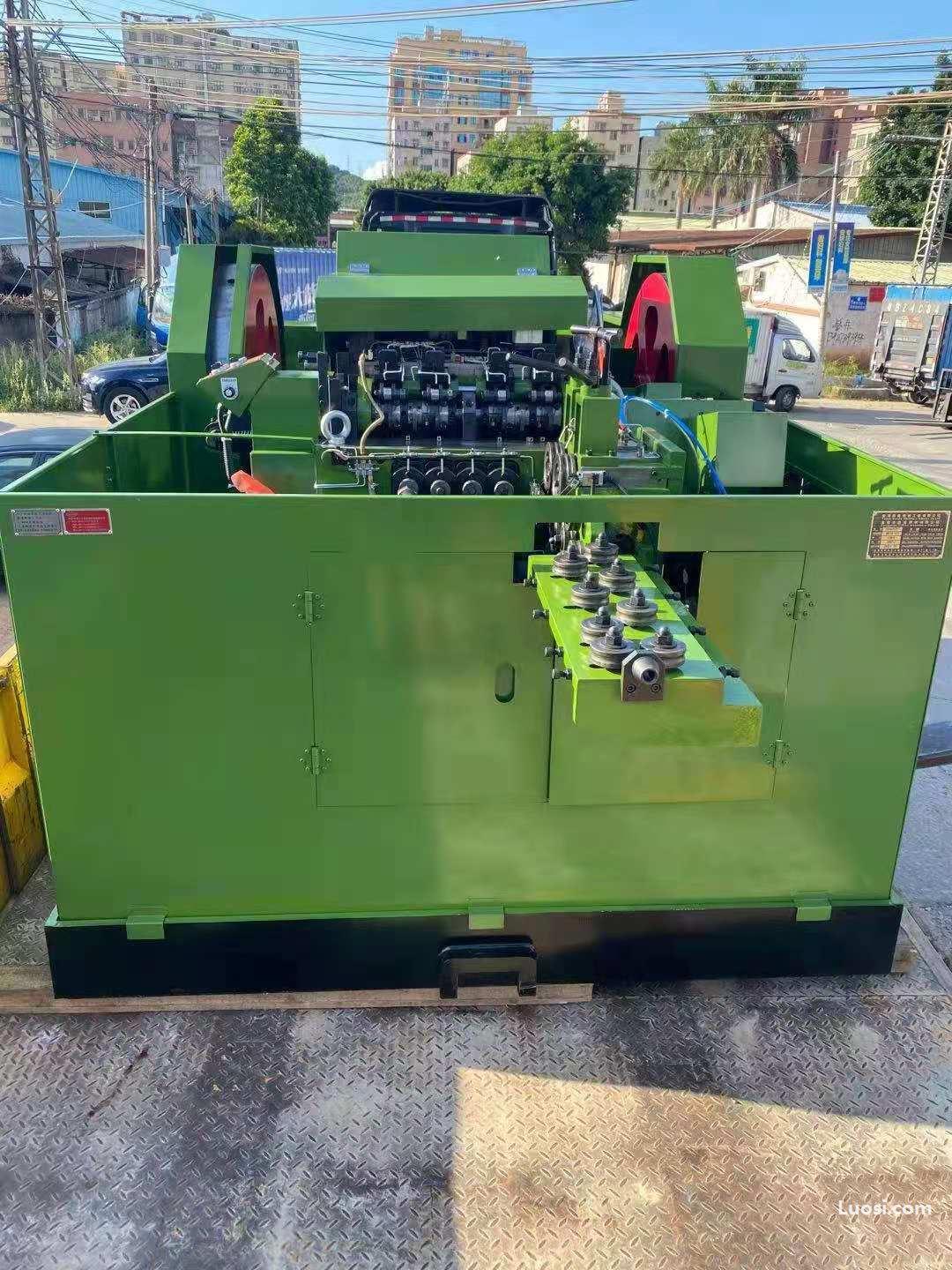 台湾春日cnf205五工位螺母冷镦成型机