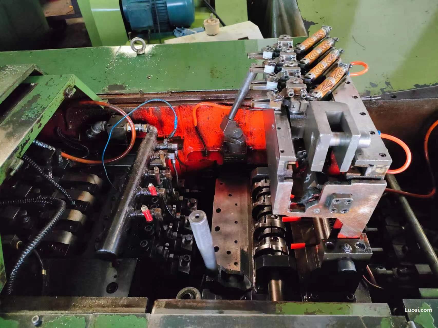 黄石sbf-10b4s,m6四模四冲螺栓冷镦机